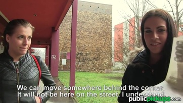 Valódi 18 esztendős Iker Tesók Suskáért Kúrnak Thumb