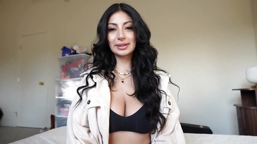 Nem vettem meg a húgicám legjobb haverinájának használt ágyát, viszont megdöngettem rajta a puniját Thumb