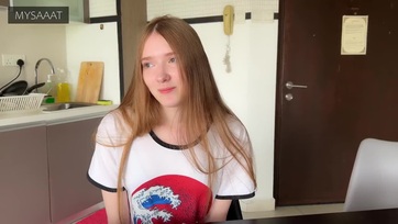 Mivel felülmúltam a sakkban az édes mostohahúgocskámat hagynia kellett hogy megbaszarintsam a nunusát Thumb