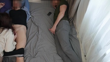 Miután a kéjenc ribim leszopta a legjobb spanomat, felcsücsült az álló pöcsömre Thumb